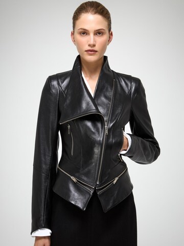 V S P Winterjacke 'Marcela'‌ in Schwarz