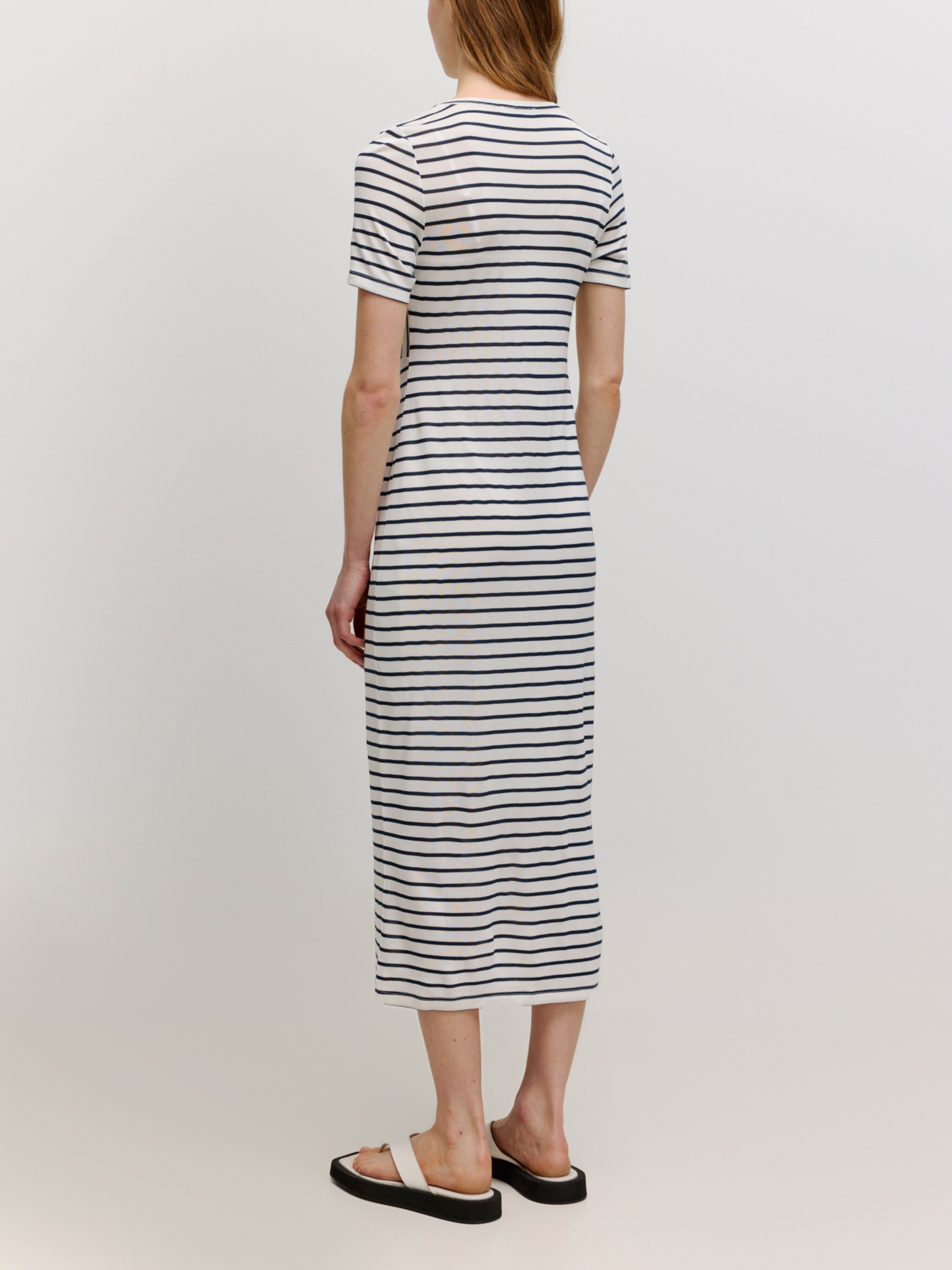 EDITED Producten Jurk 'Ortrun' Blauw