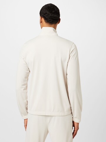 Completo sportivo di Nike Sportswear in bianco