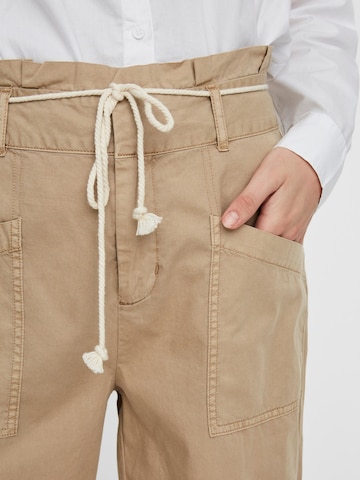 VERO MODA Tapered Broek 'Flame' in Beige