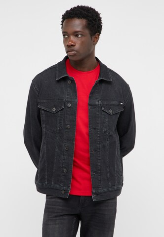 MUSTANG T-Shirt 'Austin' in Rot