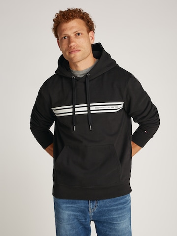 TOMMY HILFIGER - Sudadera en negro: frente