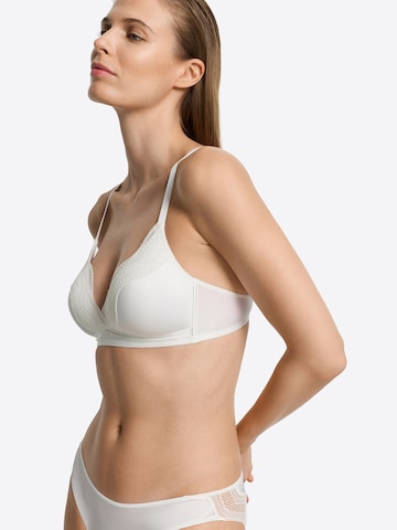 Hanro Bralette Bra ' Ciri ' in White