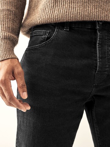 Regular Jean Next en noir