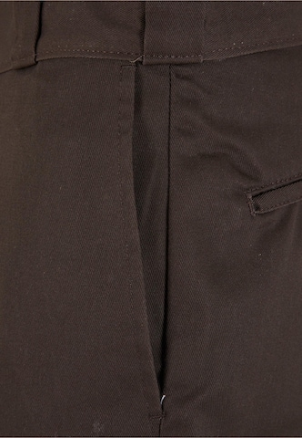 DICKIES Szabványos Ráncos nadrág '874 Work' - barna