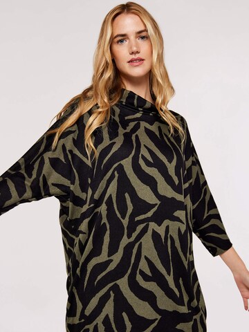 Robe ' ' Apricot en vert