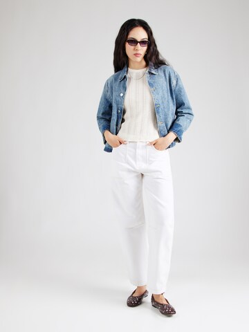 Pull-over & Other Stories en beige