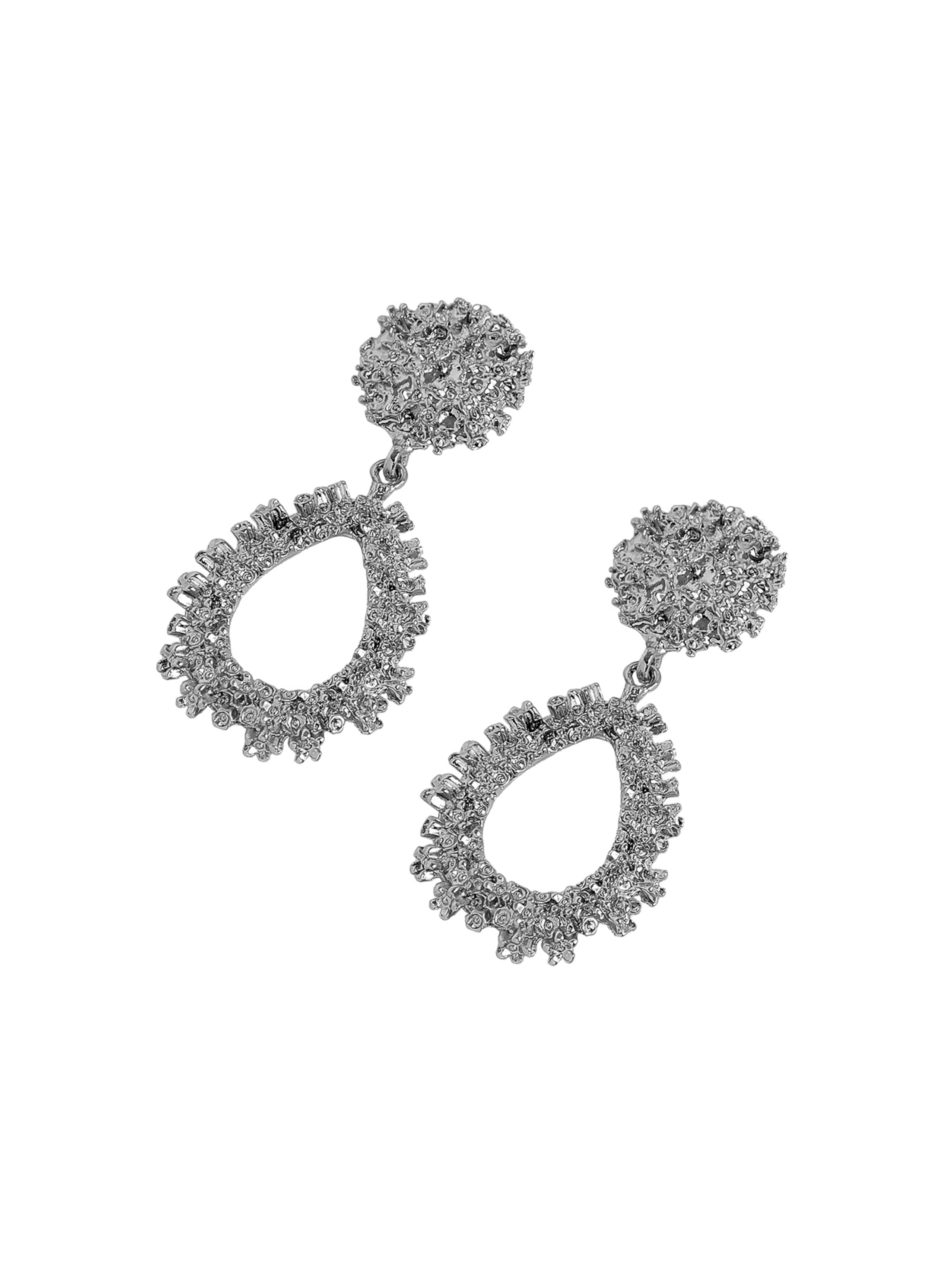 Orecchini 'Ashita' di SOHI in argento: frontale