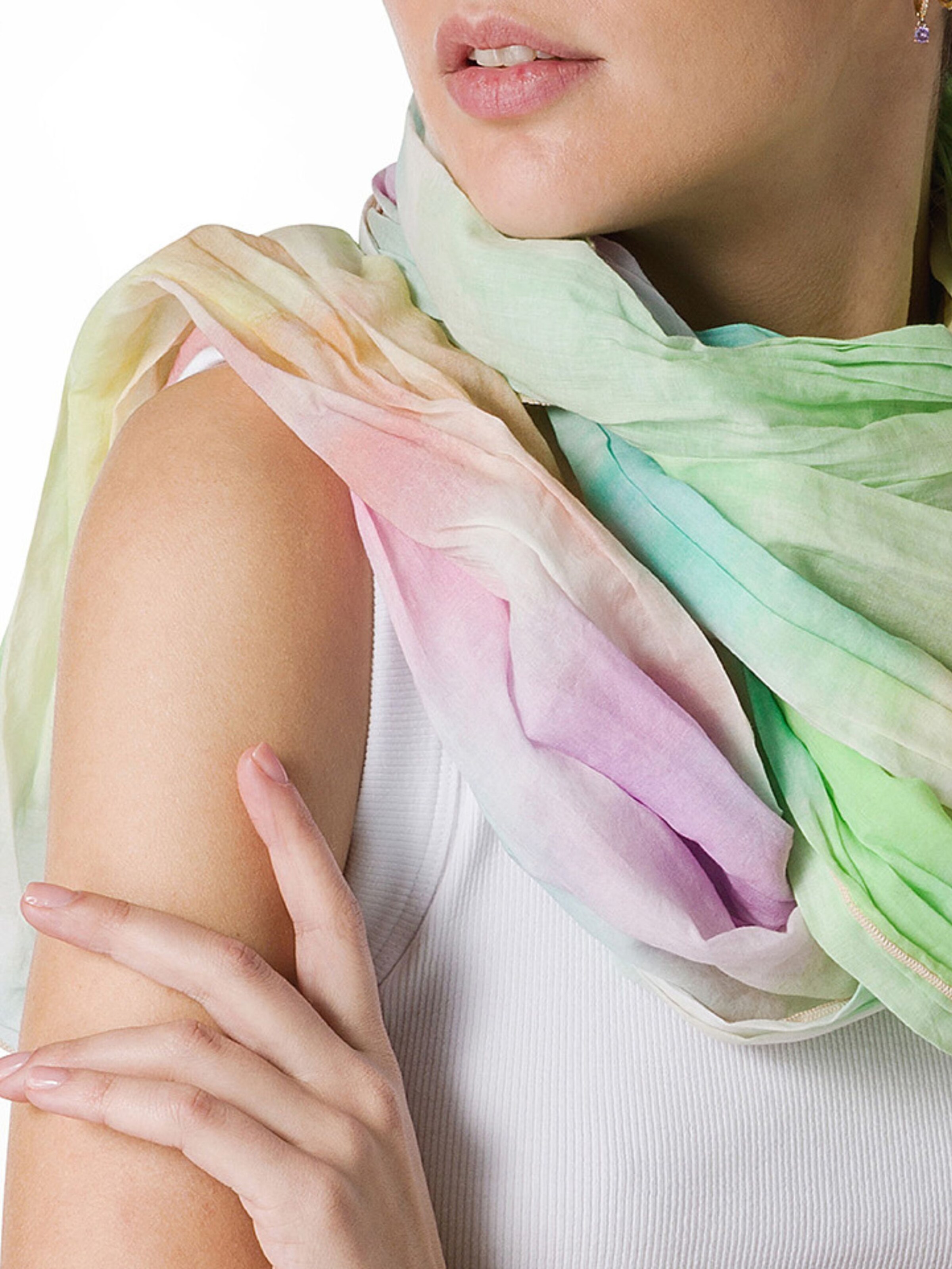 DEHA Scarf in Mixed colors