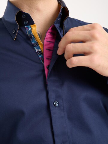 Slim fit Camicia 'Roma Iconic Satin Man Shirt Grey' di 7Camicie in blu