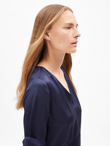 Robe ARMEDANGELS en bleu