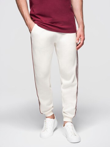 Regular Pantalon Ombre en blanc : devant