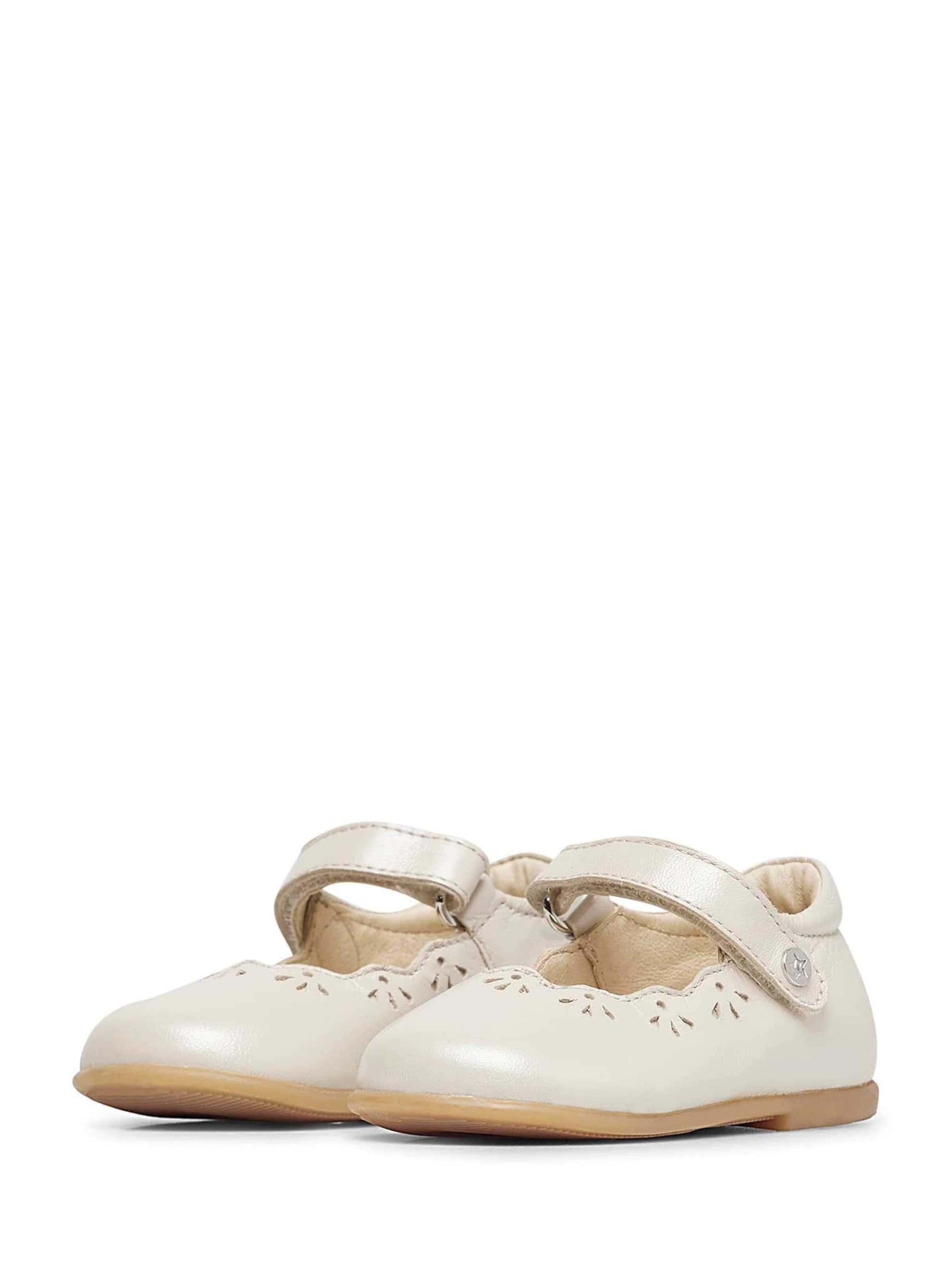 NATURINO Ballerina's 'OLYA' in Beige