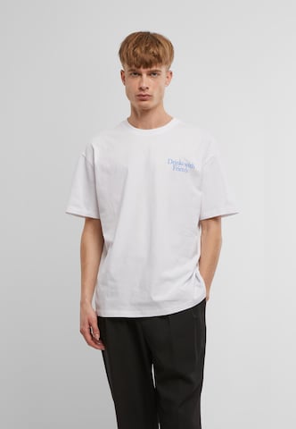 Mister Tee Choose Your Drink Oversize Tee ' ' in Weiß: Vorderseite