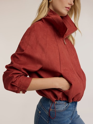 MOTIVI Between-season jacket in Red