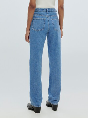 Regular Jeans 'Rowan' de la EDITED pe albastru