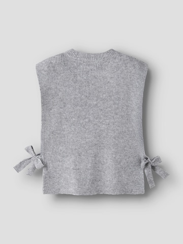 NAME IT - Jersey en gris