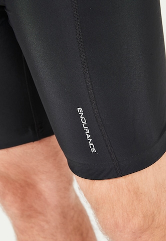 ENDURANCE Skinny Sportshorts 'Gorsk' in Schwarz