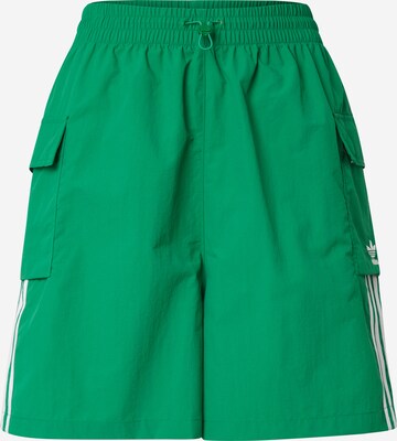 Loosefit Pantaloni cu buzunare de la ADIDAS ORIGINALS pe verde: față