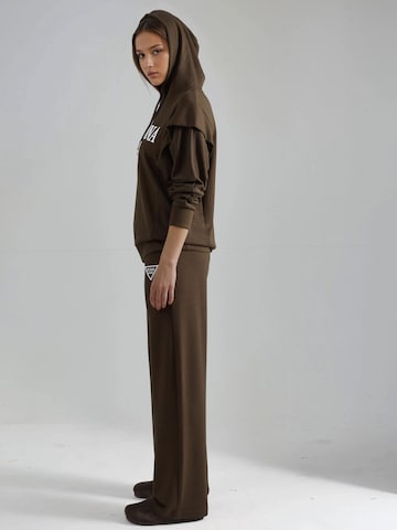 Hiccup Broekpak in Bruin