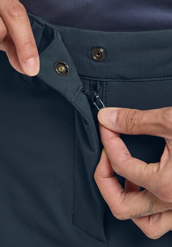 JACK WOLFSKIN Regular Shorts in Blau