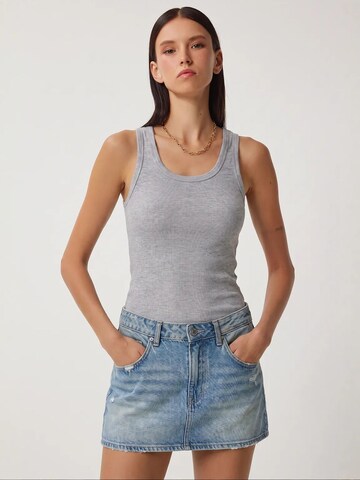 Top 'Tanktops & Camis' di Happiness İstanbul in rosa