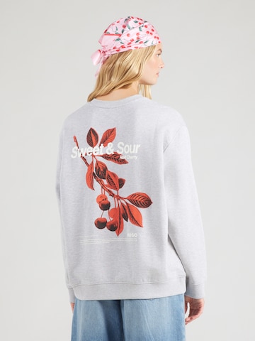 Sweat-shirt 'Classic' HUGO en gris : devant