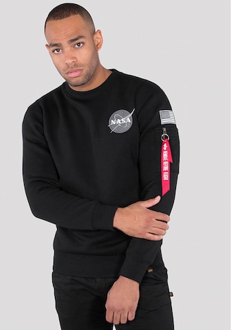 ALPHA INDUSTRIES Regular fit Sweatshirt i svart: framsida