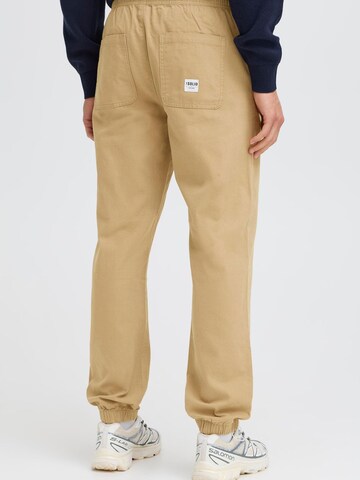 Effilé Pantalon 'CAI' !Solid en beige