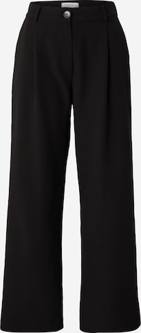 RÆRE by Lorena Rae Loose fit Pleat-front trousers 'Talea Tall' in Black: front