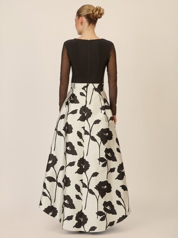 APART Kleid in Schwarz