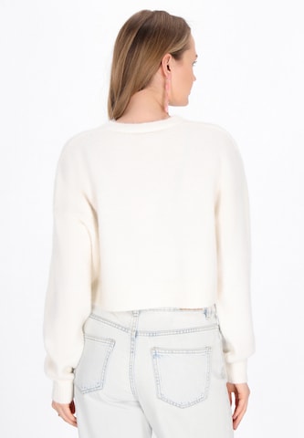 MYMO Gebreid vest 'Young Fashion' in Wit
