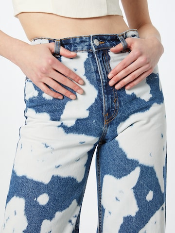 Monki Regular Jeans i blå