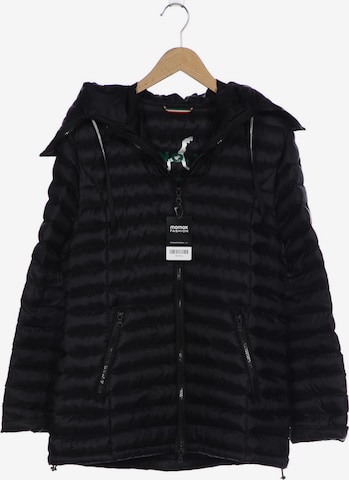 No. 1 Como Jacket & Coat in L in Black: front