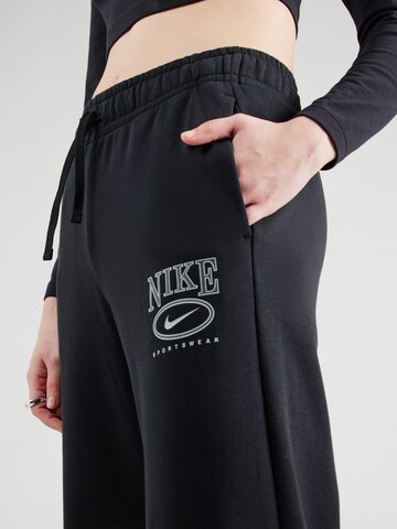 Nike Sportswear Wide leg Byxa 'CLUB FLC' i svart