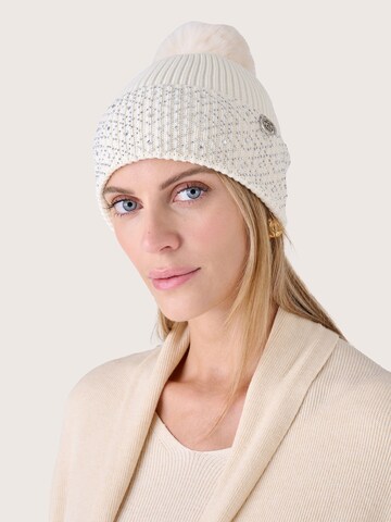 Camomilla Italia Beanie in White: front