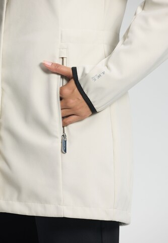 LUHTA Between-Season Jacket in White