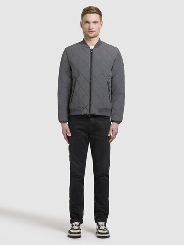 Veste mi-saison 'Ylva' khujo en gris