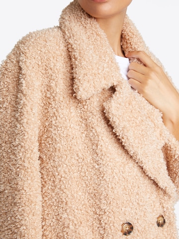 Cappotto di mezza stagione di Rich & Royal in beige