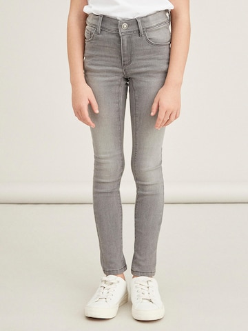 NAME IT Skinny Jeans 'Polly' i grå: framsida