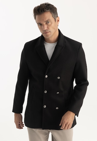 Felix Hardy Winter jacket in Black: front