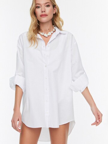 Trendyol Blouse in Wit