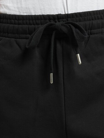 DICKIES Regular Trousers in Black