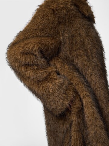 Manteau d’hiver 'PCJILLA' PIECES en marron