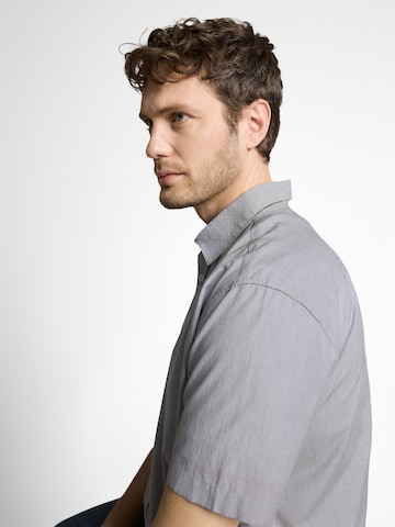 Regular fit Cămașă de la TOM TAILOR pe gri
