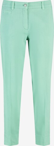 Coupe slim Pantalon 'Kir:sty' GERRY WEBER en vert : devant