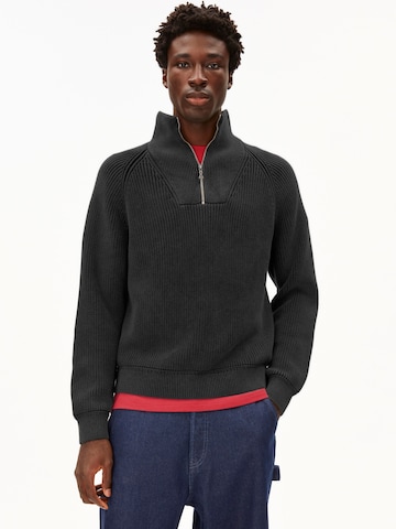 ARMEDANGELS Pullover 'KAALVES' in Schwarz: Vorderseite