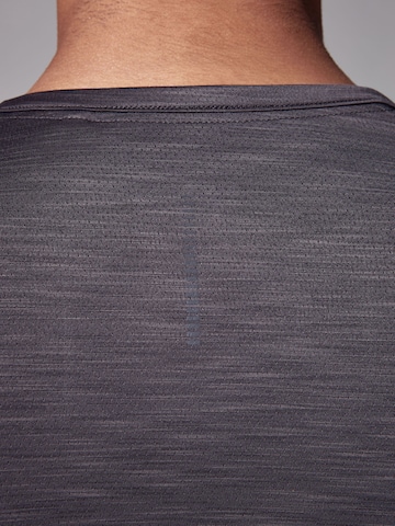 Next Performance shirt in Grey
