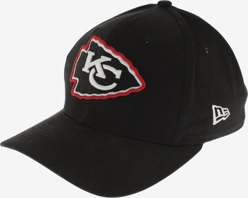 NEW ERA Hat & Cap in S in Black: front