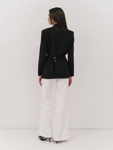 4TAILORS Блейзер 'Spice it Up' в Черный